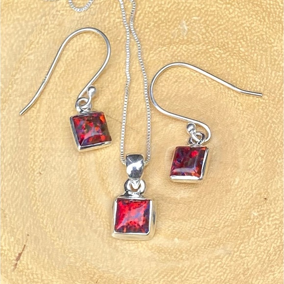 💥SET💥Red Fire Opal Necklace & Earrings - Picture 11 of 14